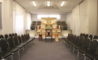 聖典谷塚斎場 北館