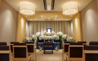 聖典谷塚斎場 星館