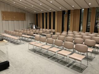 千日谷会堂大ホールのサムネイル画像