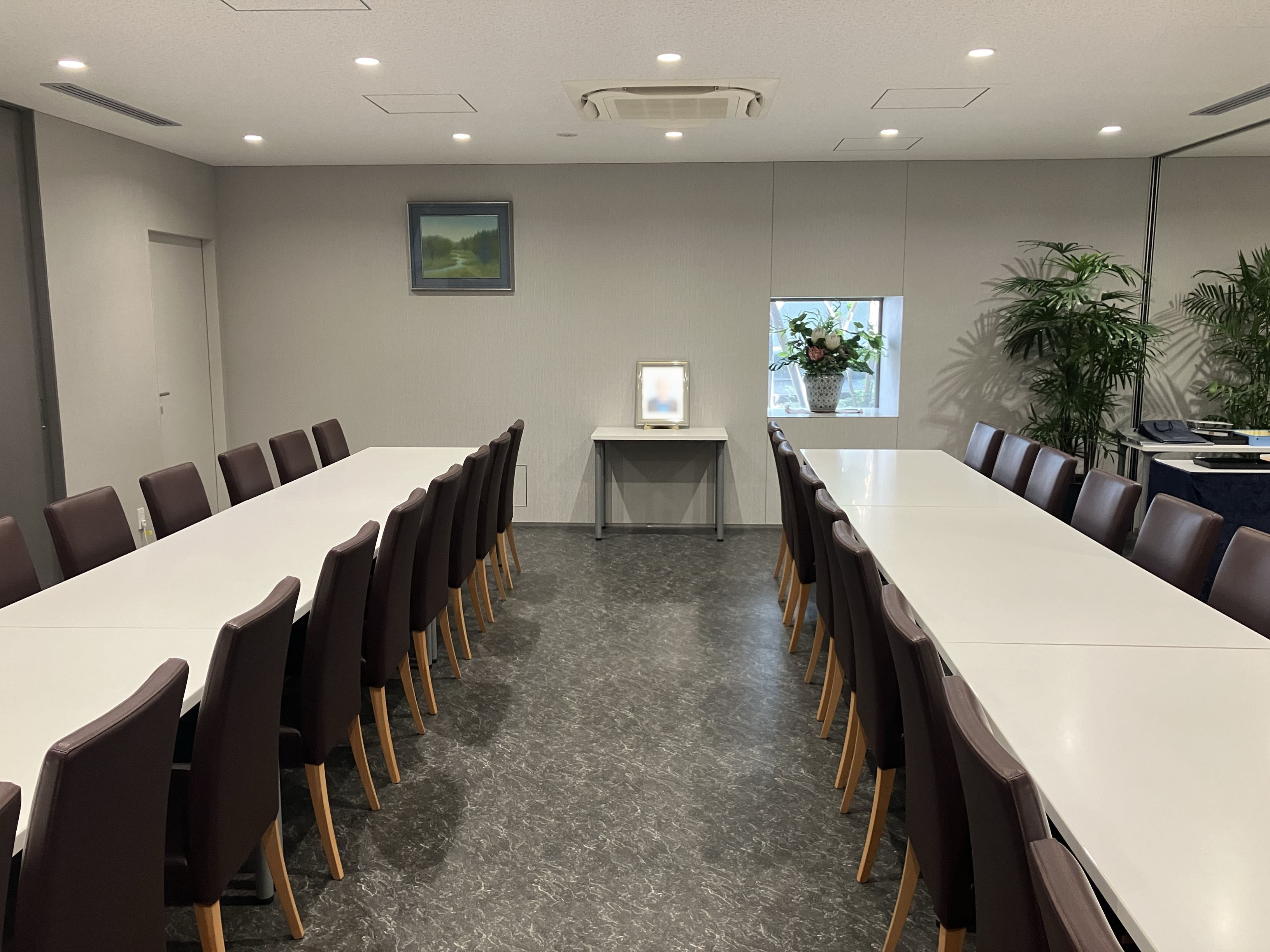 千日谷会堂大ホールの画像