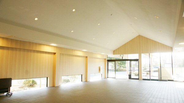 新座市営墓園 斎場A・Bの画像