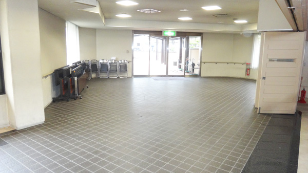 新座市営墓園 斎場A・Bの画像